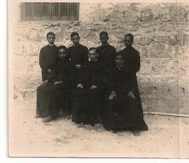 Grupo de sacerdotes