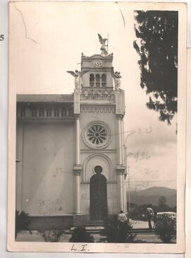 Basílica de Nuestra Señora de los Ángeles - Lado izquierdo