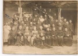 Grupo de sacerdotes