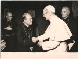 Román Arrieta Villalobos y el Papa Pablo VI