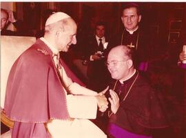 Román Arrieta Villalobos y el Papa Pablo VI