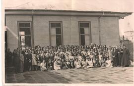 Maestras de religión en reunión en el hospicio de huérfanos, San José