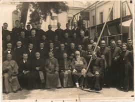 Grupo de sacerdotes en el antiguo Seminario Mayor en San José