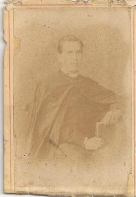 Sacerdote no identificado