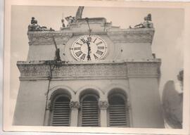 Basílica de Nuestra Señora de los Ángeles - Reloj