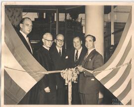 Rubén Odio Herrera y don José Figueres Ferrer en una celebración con motivo de la llegada de Pan American World Airways a Costa Rica