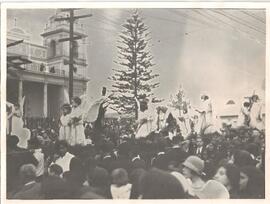 Procesión de Sábado Santo en las afueras del Templo de Nuestra Señora de la Soledad, San José