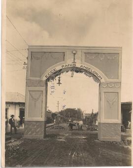 Arco en el I Congreso Eucarístico Nacional 1913