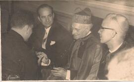 José Figueres Ferrer, el Cardenal Manuel Arteaga Betancourt y Rubén Odio Herrera.
