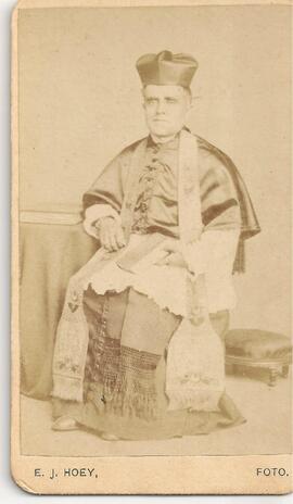Sacerdote no identificado