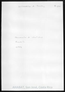 Pasaporte alemán de Bernardo Augusto Thiel