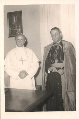Carlos Humberto Rodríguez Quirós, Arzobispo de San José
Con el Santo Padre Pablo VI