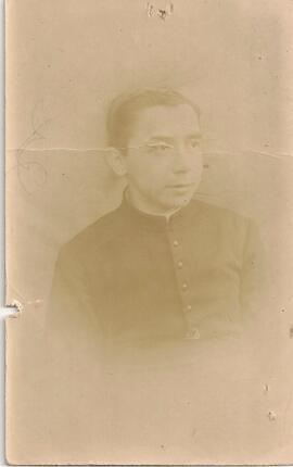 Presbítero Víctor Manuel Villalobos B.