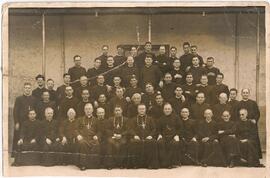 Grupo de sacerdotes